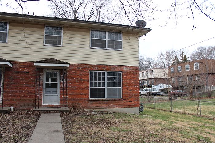 1st image of 613 Sherman St