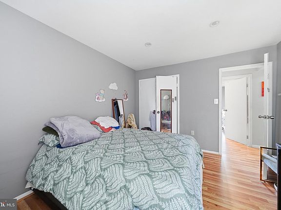 5th image of 3954 Bel Pre Rd APT 7
