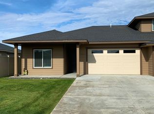 7711 Budsage Dr, Pasco, WA 99301