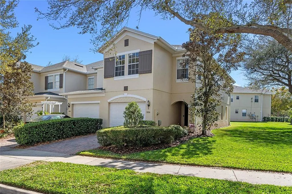 3 bed, 2.5 bath, 1756 sqft, $2,600 — Photo 3
