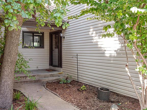 2nd image of 11519 Moonstone Ct
