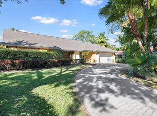13601 La Mirada Cir, Wellington, FL 33414