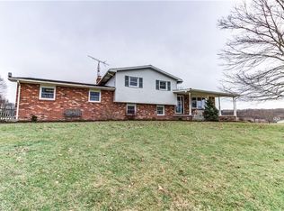 3148 Macaw Rd, Carrollton, OH 44615
