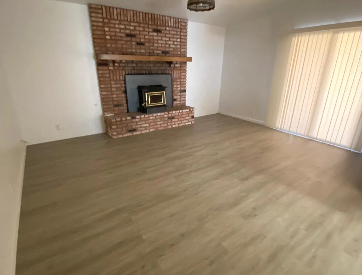 1032 Kinnett Ave — Photo 3