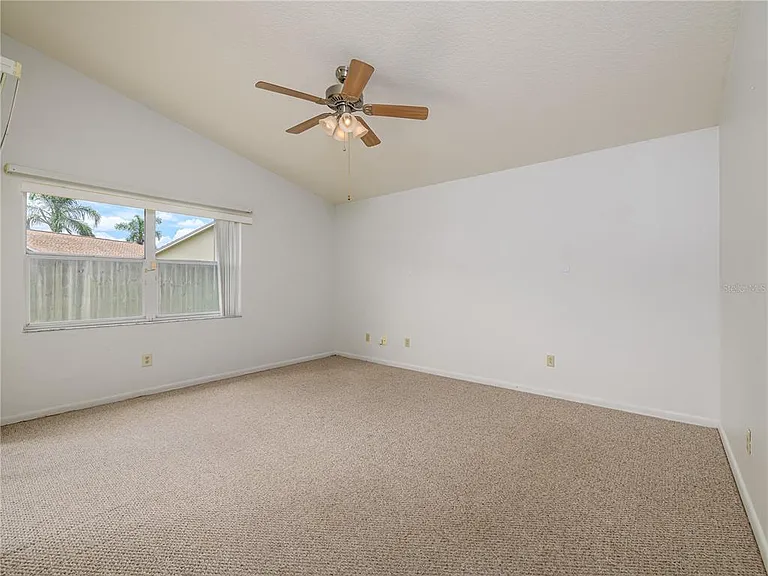 1407 Wakefield Dr — Photo 19
