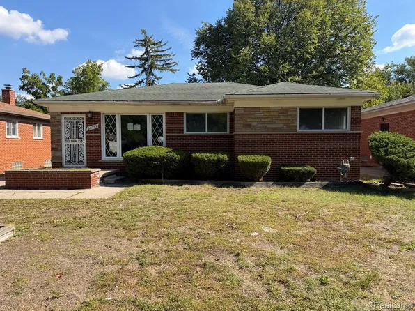 20292 Greenview Ave, Detroit, MI 48219