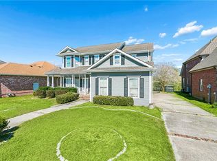 140 Pinehurst Ct, New Orleans, LA 70128