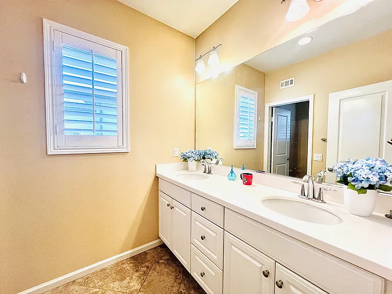 10920 Playa Del Sol — Photo 35