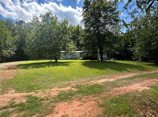 260 Saw Mill Rd, Campobello, SC 29322