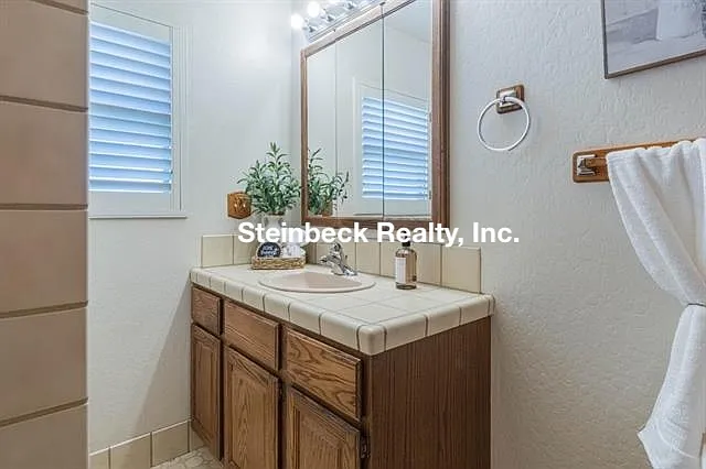 1125 Kimball Ave — Photo 13