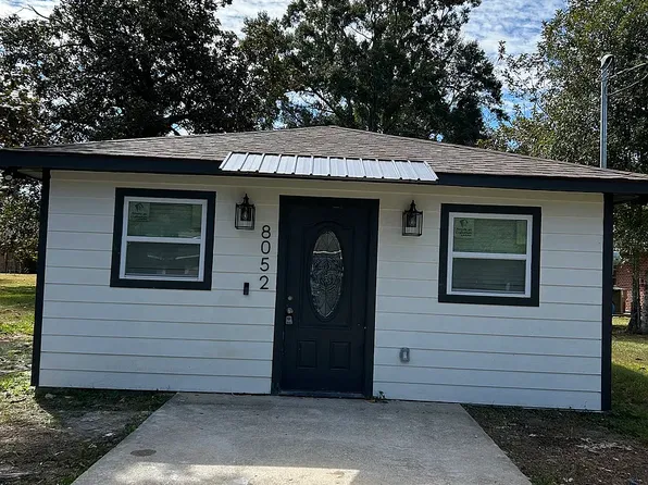 8052 Green Acres Dr, Baton Rouge, LA 70811