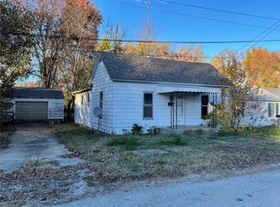 215 W Palmer St, Litchfield, IL 62056