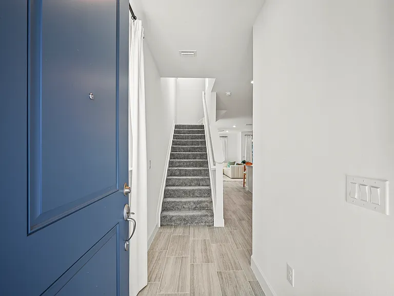 4274 Sonoma Oaks Cir — Photo 2