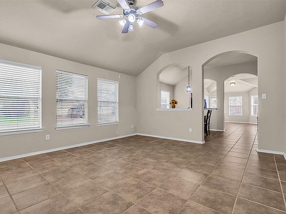 3rd image of 4727 Lonestone Cir
