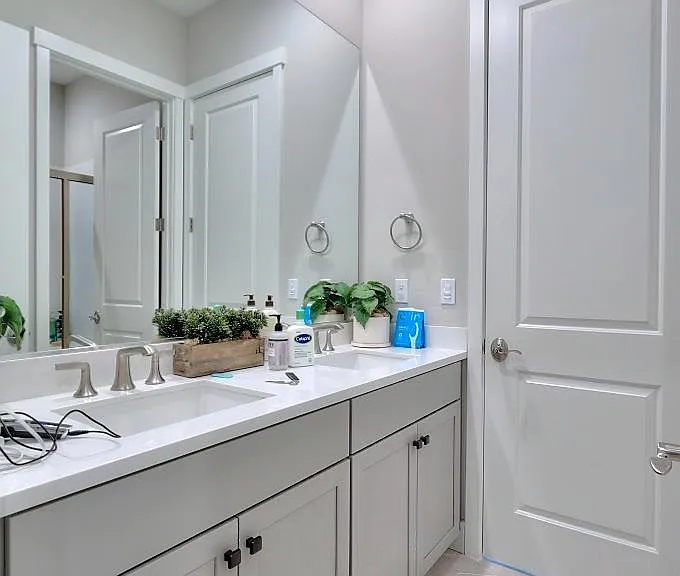 2995 Middlebury Dr — Photo 29