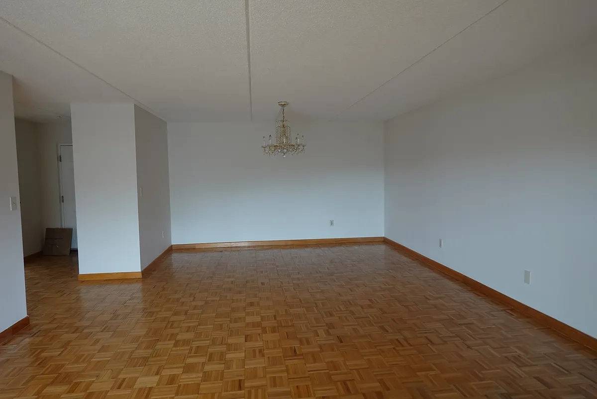 Building Photo - 289 Elm St #61-D