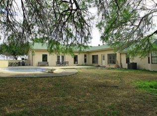 201 Carrizo St, Crystal City, TX 78839