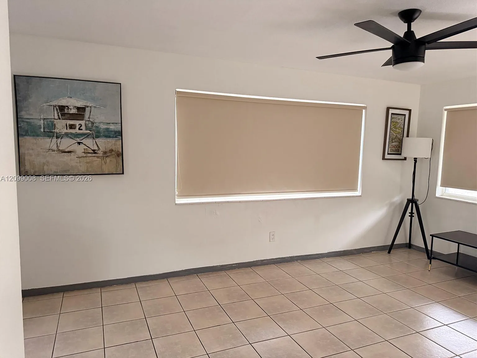 1104 N 17th Ct — Photo 3