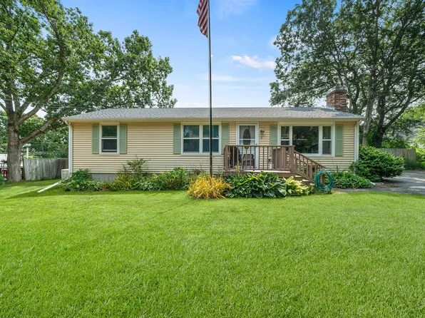 5 Fox Run Road, Sagamore Beach, MA 02562