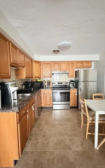 1105 Lexington St #8-4 — Photo 6