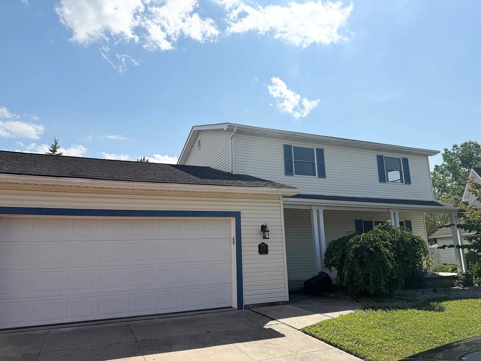4 bed, 1900 sqft, $2,395 — Photo 1