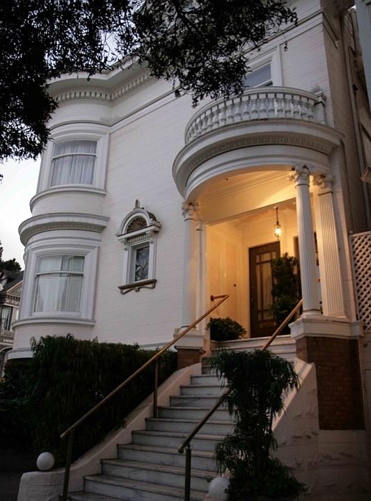 San Francisco Elegance- built 1903