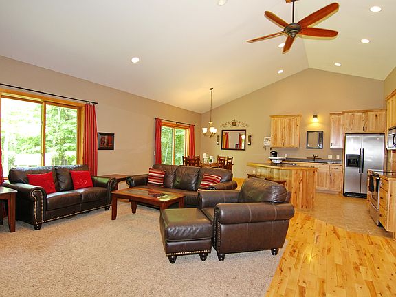 5th image of 14388 Green Forest Cir