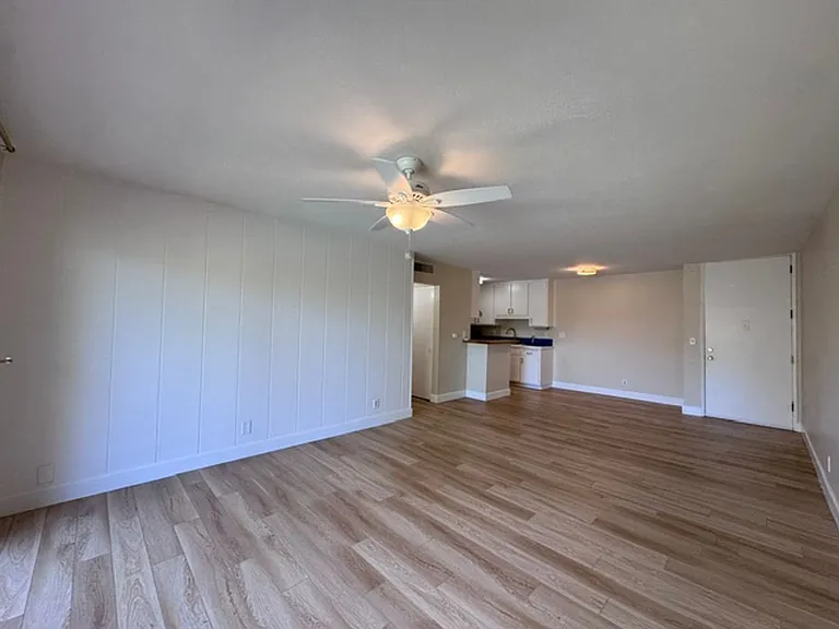 576 N Bellflower Blvd #209 — Photo 5