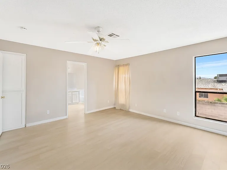 5818 Cinnabar Ave — Photo 15
