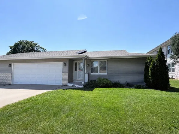 1405 11th Ave W, Spencer, IA 51301