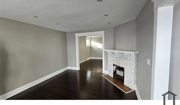 2594 Broadway St #1 — Photo 9