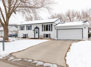 406 15th Ave N, Onalaska, WI 54650