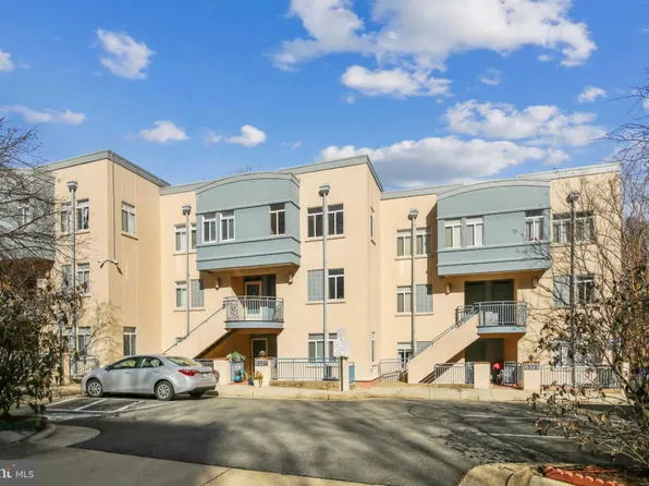 6327D Stevenson Ave Unit 6327-D, Alexandria, VA 22304