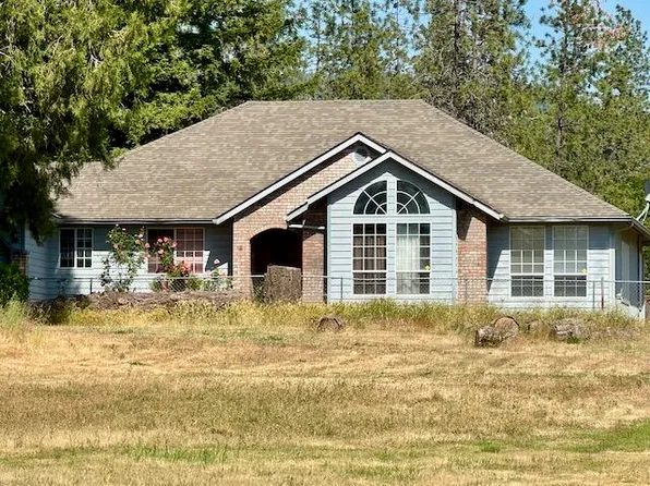 6051 New Hope Rd, Grants Pass, OR 97527