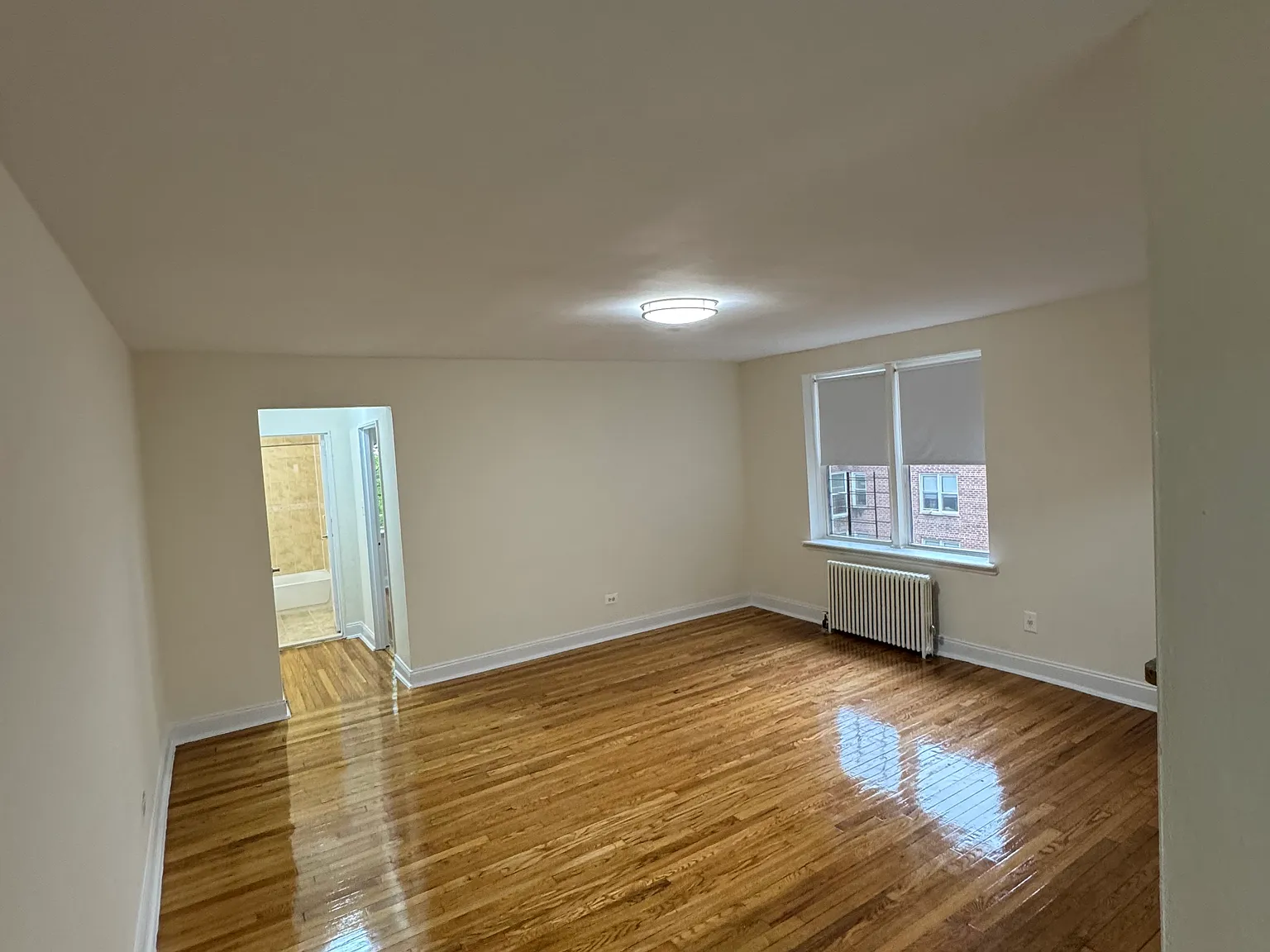1487 Shore Pkwy — Photo 3