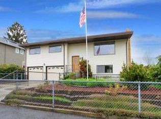 10238 37th Ave SW, Seattle, WA 98146