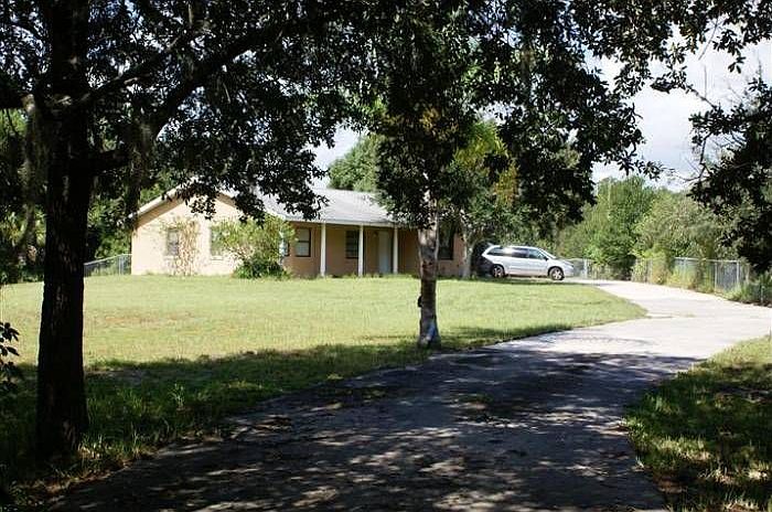 Front Drive Way