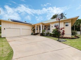 8260B Elepaio Rd, Kekaha, HI 96752
