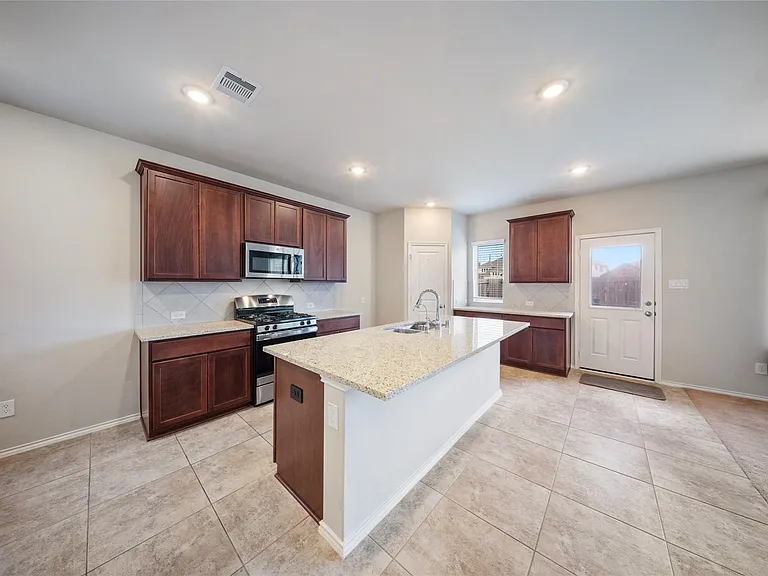 5031 Chestnut Orchard Dr — Photo 12