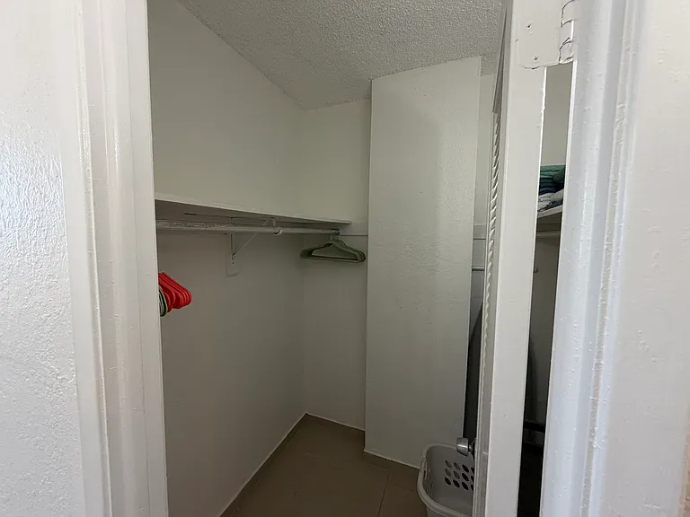 19390 Collins Ave #1405 — Photo 20