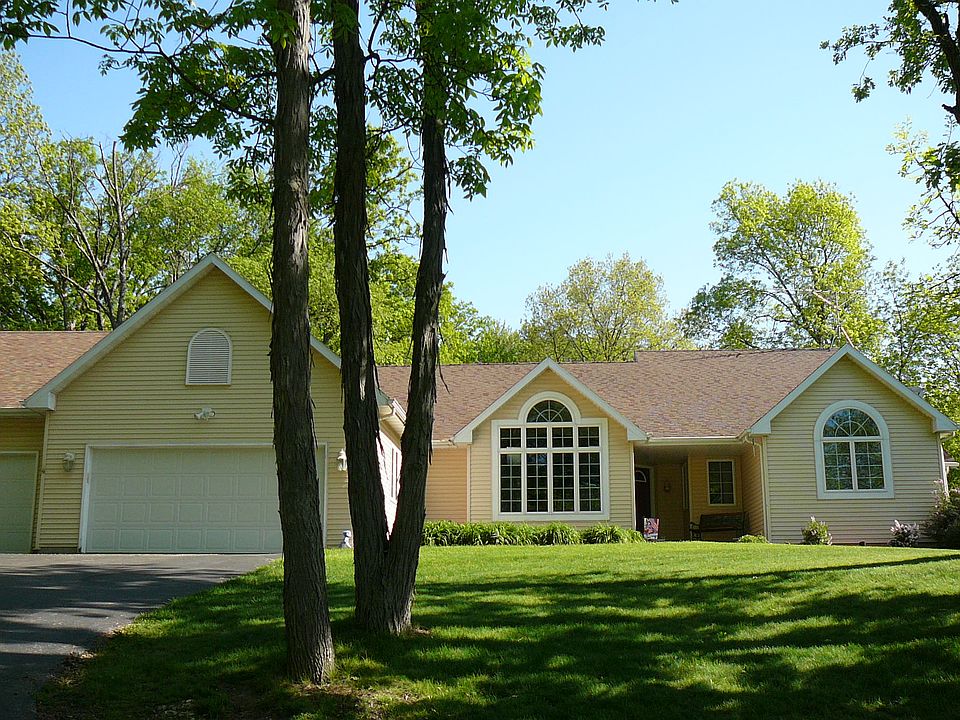 1st image of 13336 W Forest Hollow Ln