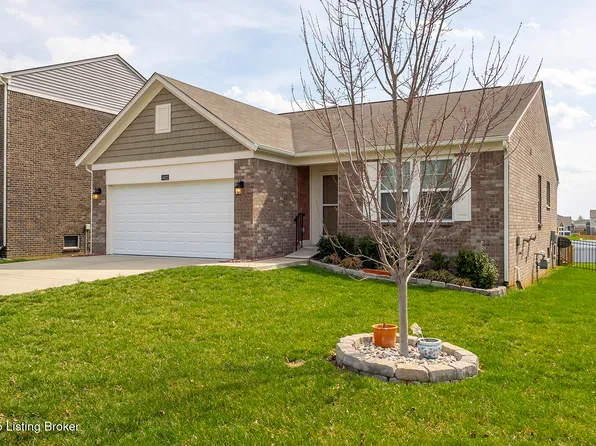 8422 Splendid Point, Louisville, KY 40229