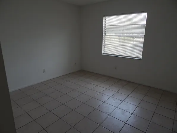 6038 Indrio Road #7, Fort Pierce, FL 34951