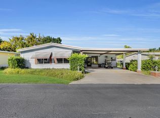 6015 Torrey Pines Dr #690, Ocala, FL 34472