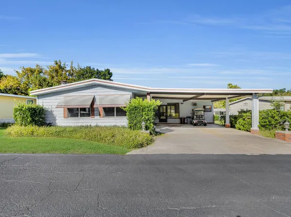 6015 Torrey Pines Dr #690, Ocala, FL 34472