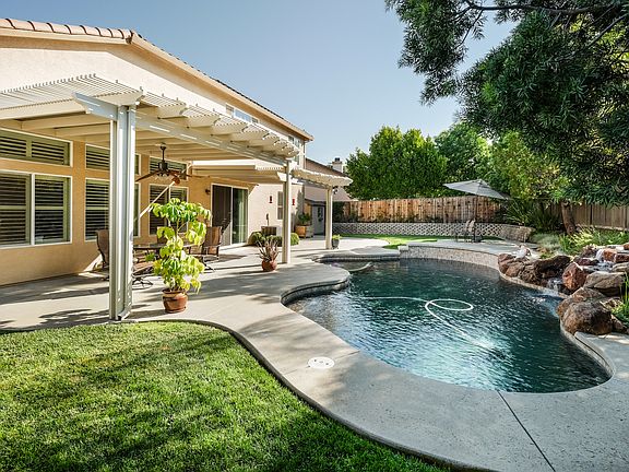 2nd image of 6549 Alder Park Cir