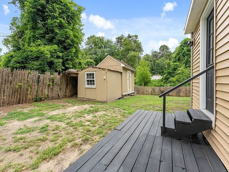 1400 Vine St — Photo 21