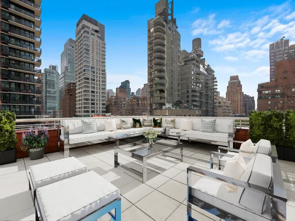 250 East 49th Street image 1 of 16