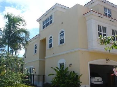 821 NE 16th Ter, Fort Lauderdale, FL, 33304