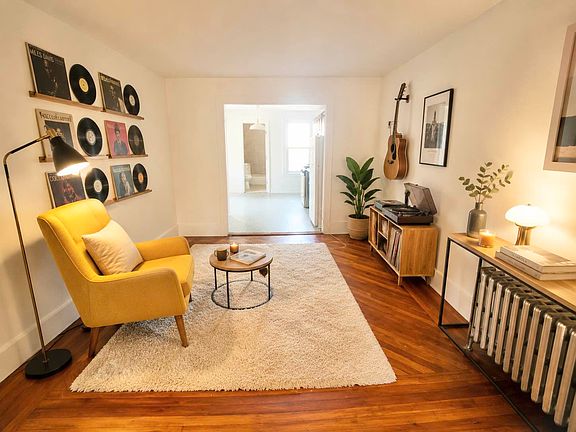 3rd image of 65 Waverly Ave #3A